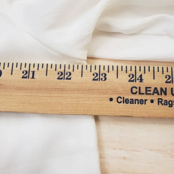 H&M Blouse Womens 12 White V-Neck Long Sleeve Blouse Business Casual Top Ladies - Picture 5 of 8